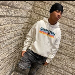 Meet your Posher, Ty